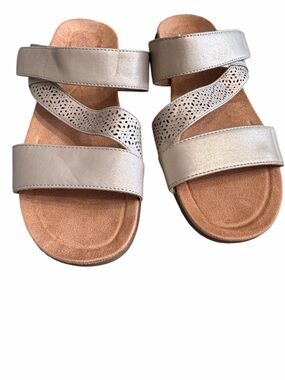 Easy Spirit  Slide Sandals in Metallic Silver